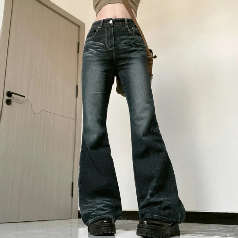 Blugi damă cu talie înaltă, croială largă și evazată – model Y2K, cu imprimeu, stil baggy, tiv evazat și material elastic, perfect pentru streetwear